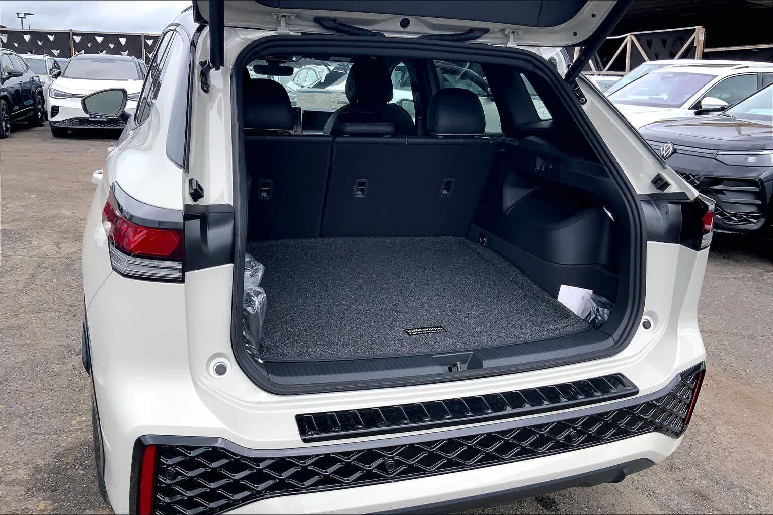 Thumbnail: 2026 Volkswagen Tiguan - 19