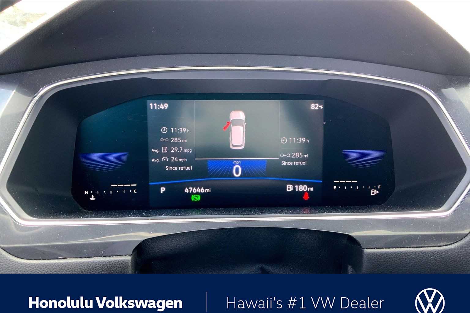 Thumbnail: 2022 Volkswagen Tiguan - 16