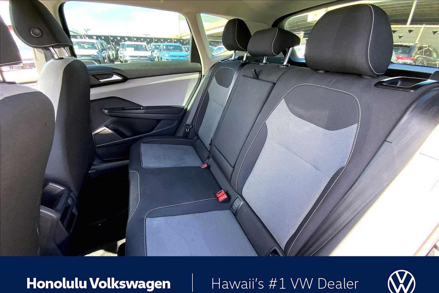 Thumbnail: 2022 Volkswagen Taos - 28