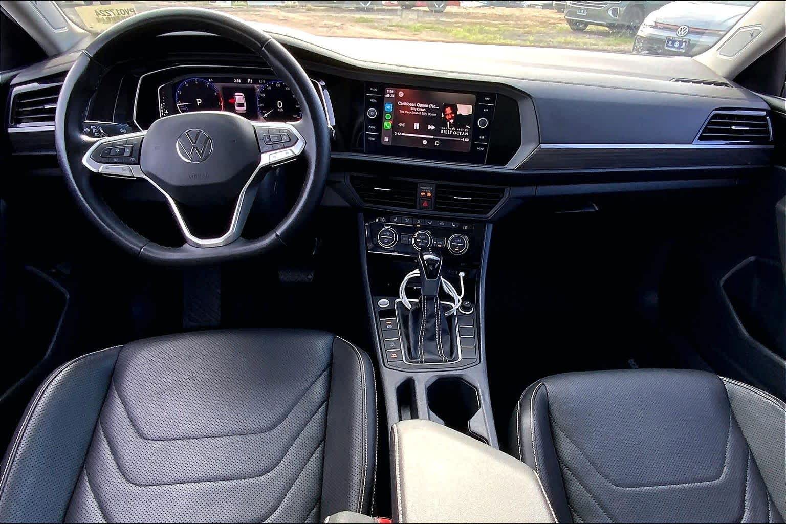 Thumbnail: 2023 Volkswagen Jetta - 10