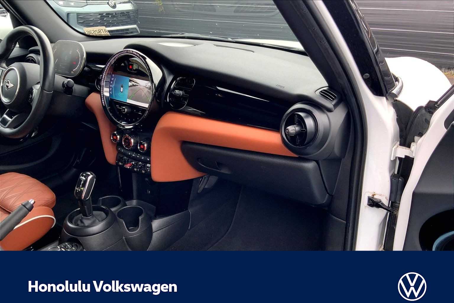 Thumbnail: 2023 MINI Cooper Hardtop - 23