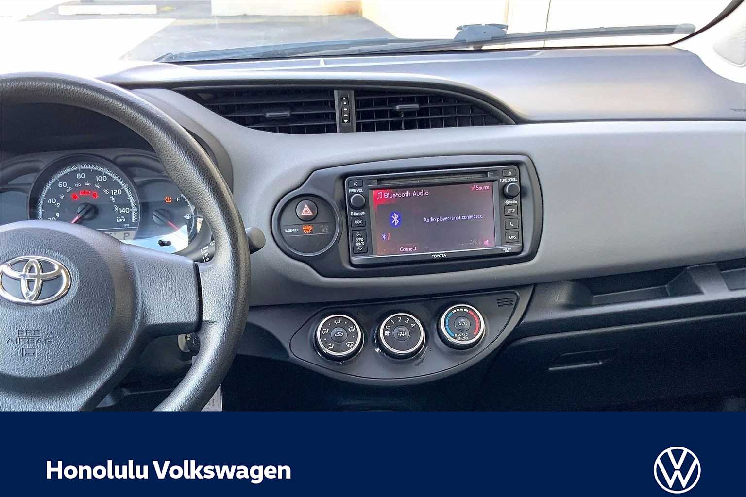 Thumbnail: 2016 Toyota Yaris - 13