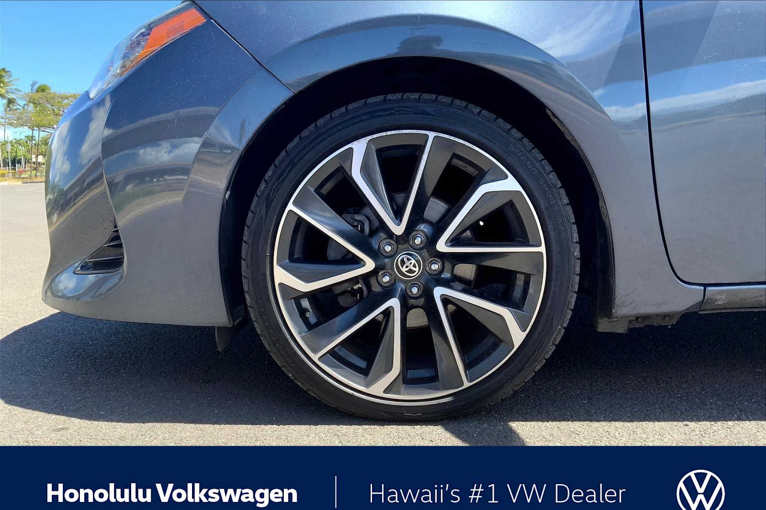 Thumbnail: 2017 Toyota Corolla - 7