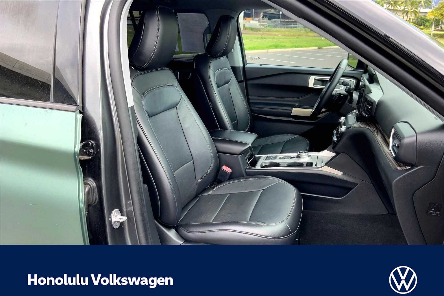 Thumbnail: 2020 Ford Explorer - 11