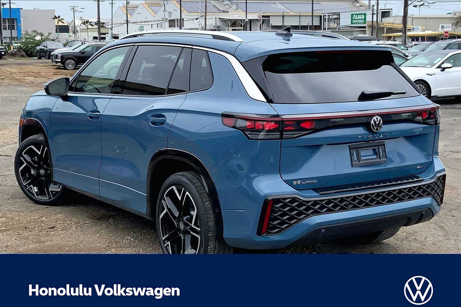 Thumbnail: 2026 Volkswagen Tiguan - 4
