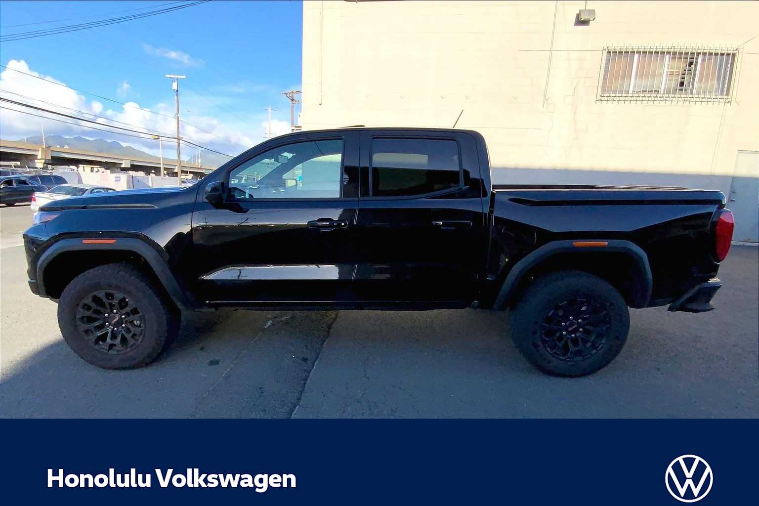 Thumbnail: 2026 GMC Canyon - 3