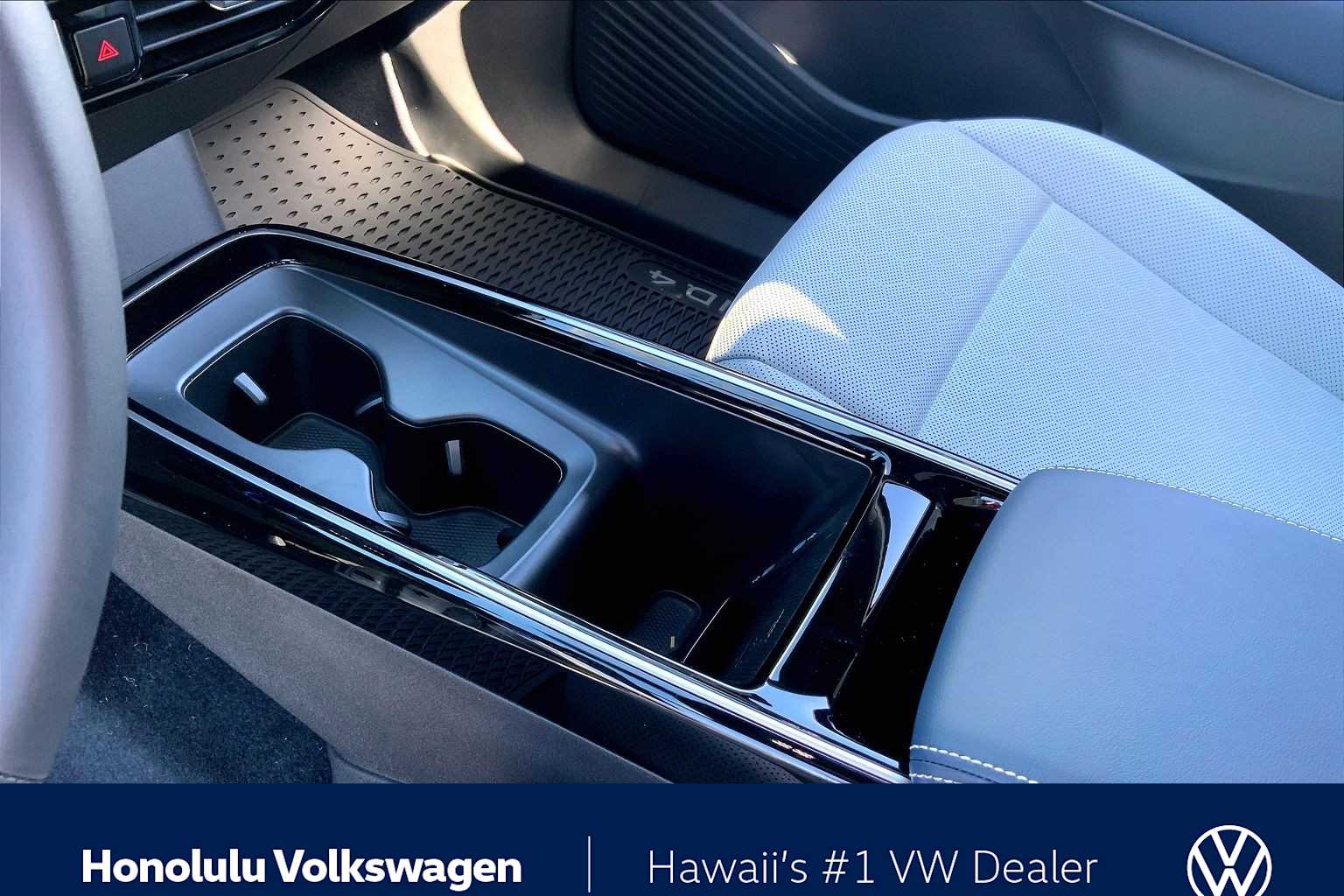 Thumbnail: 2025 Volkswagen ID.4 - 17