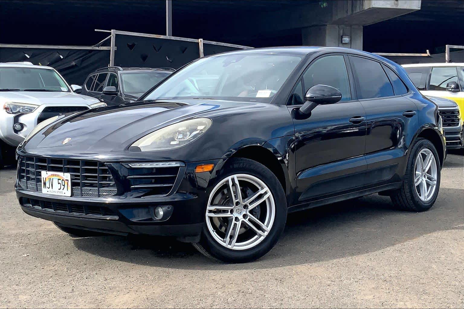 Thumbnail: 2018 Porsche Macan - 1