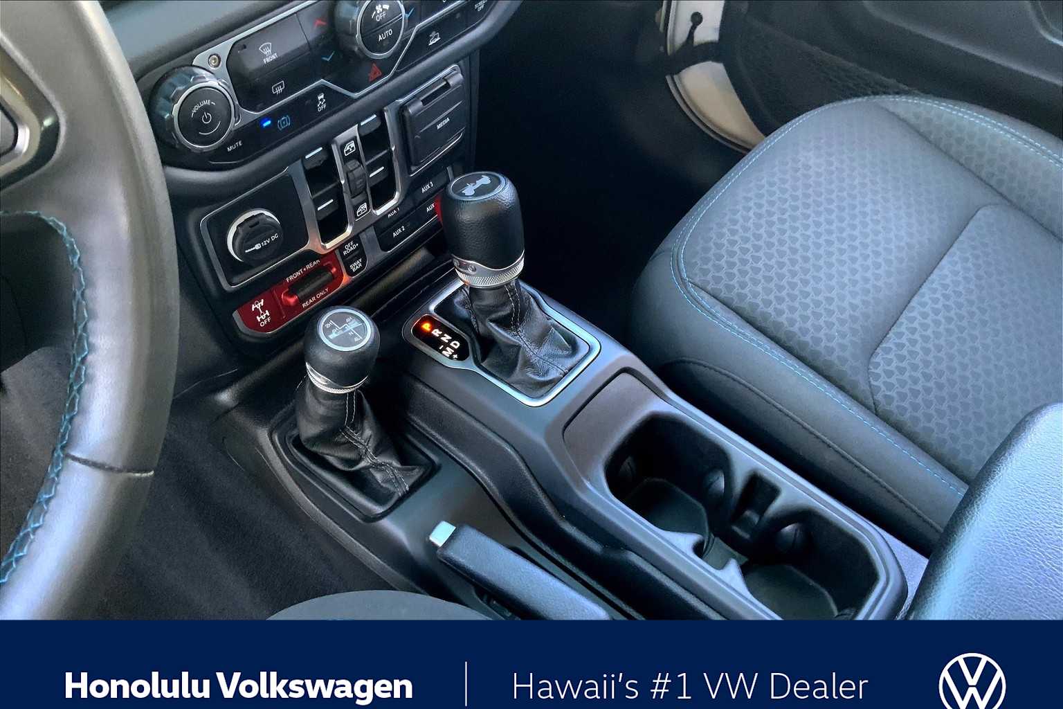 Thumbnail: 2024 Jeep Wrangler - 15