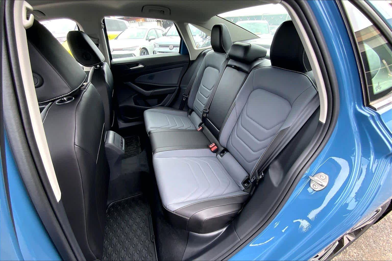 Thumbnail: 2026 Volkswagen Jetta - 13