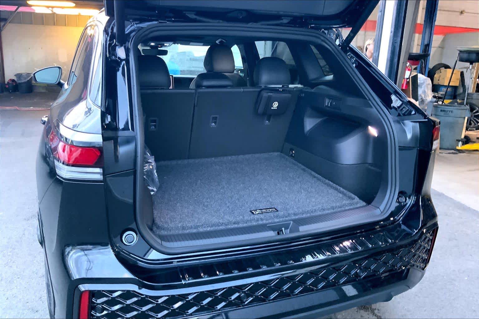Thumbnail: 2026 Volkswagen Tiguan - 19