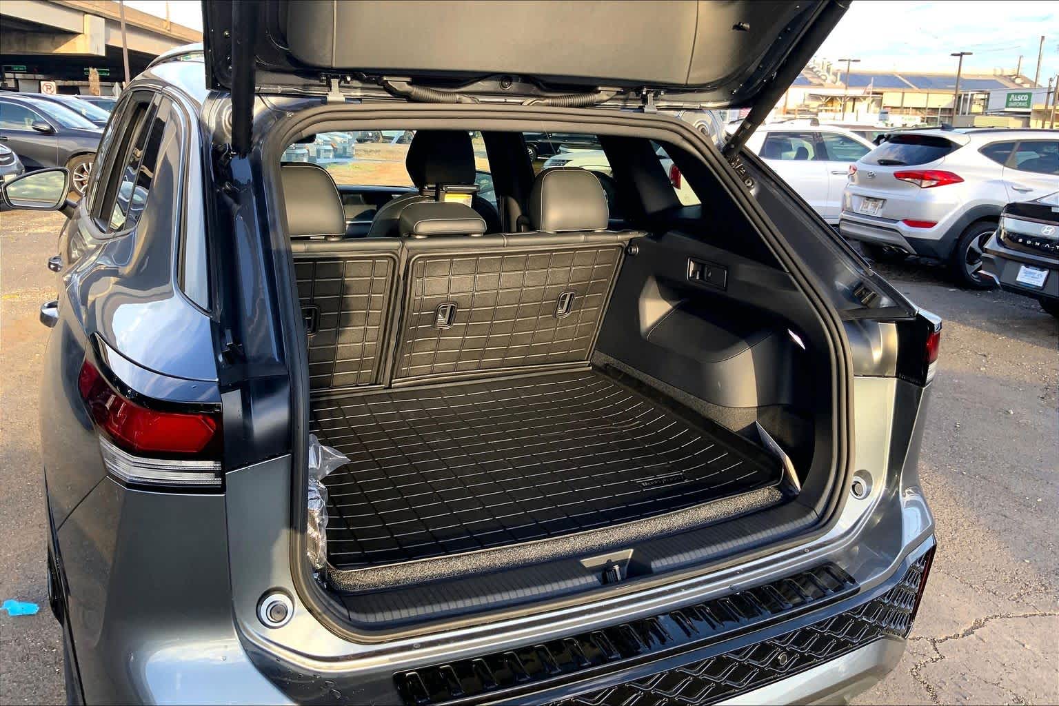Thumbnail: 2026 Volkswagen Tiguan - 19