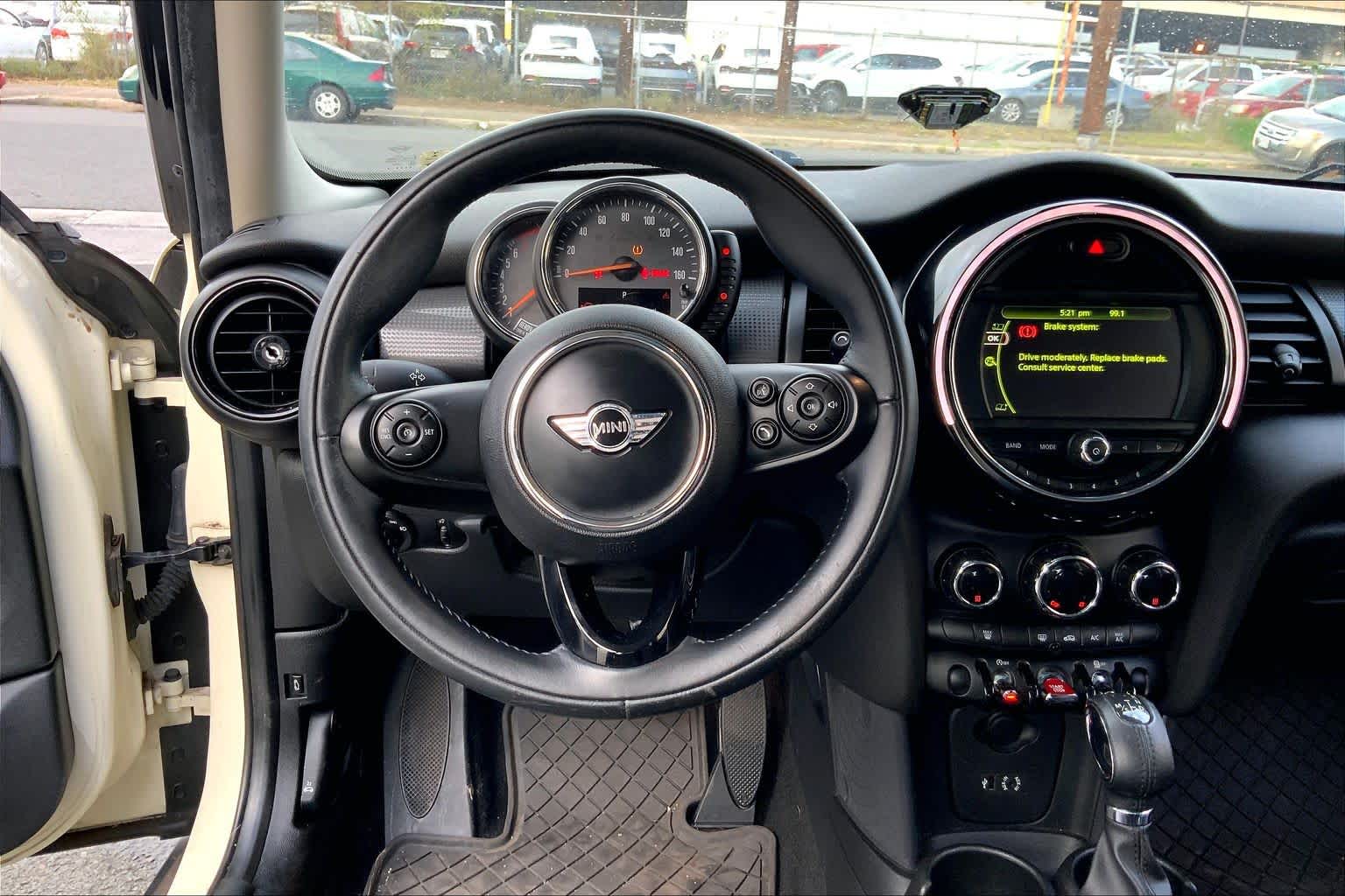 Thumbnail: 2017 MINI Cooper Hardtop - 13