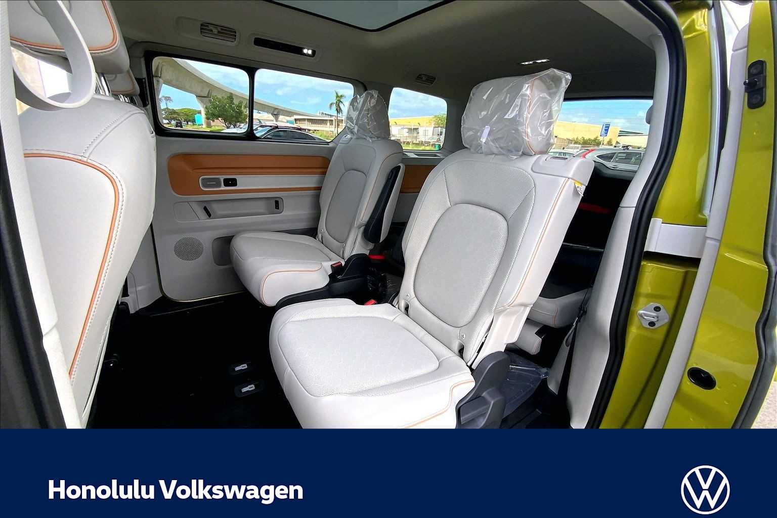 Thumbnail: 2025 Volkswagen ID.Buzz - 13