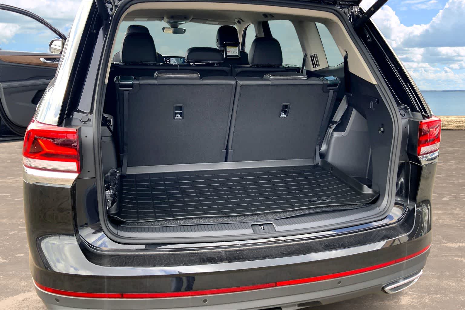 2026 Volkswagen Atlas SE w/Tech - Photo 19