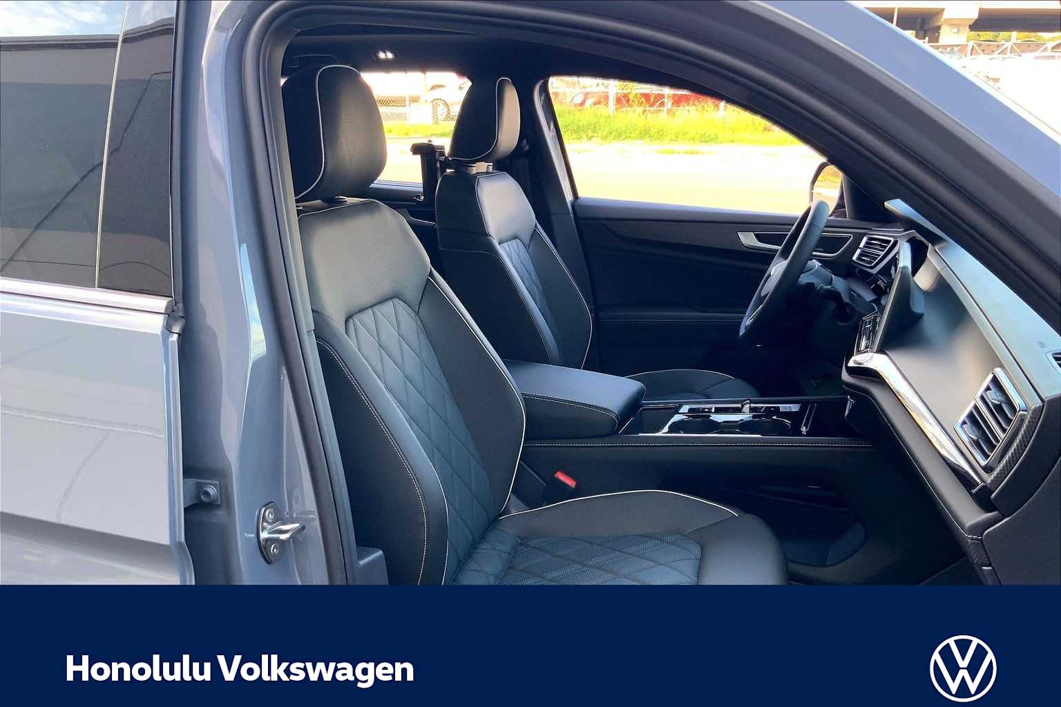 Thumbnail: 2026 Volkswagen Atlas - 14