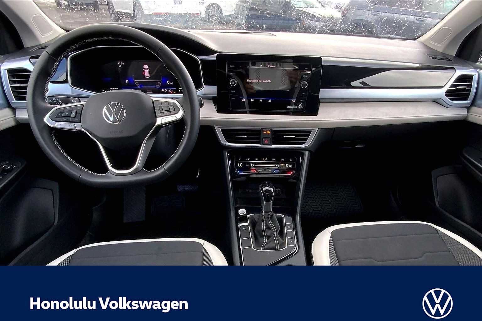 Thumbnail: 2026 Volkswagen Taos - 10