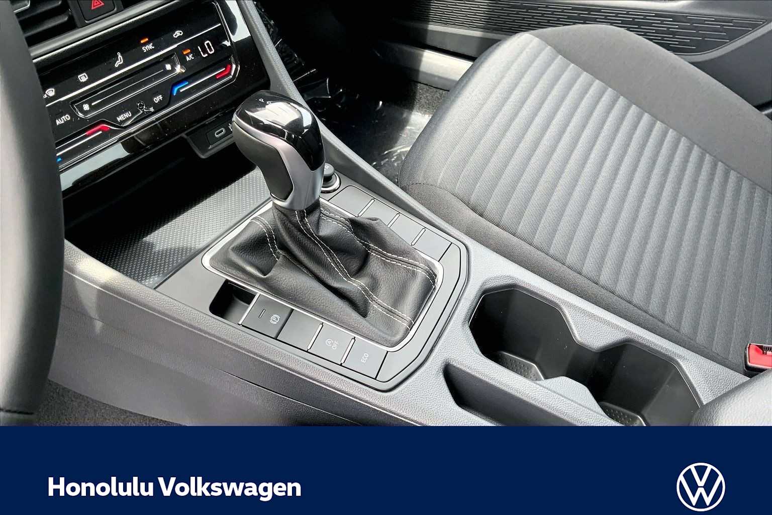 Thumbnail: 2026 Volkswagen Jetta - 17