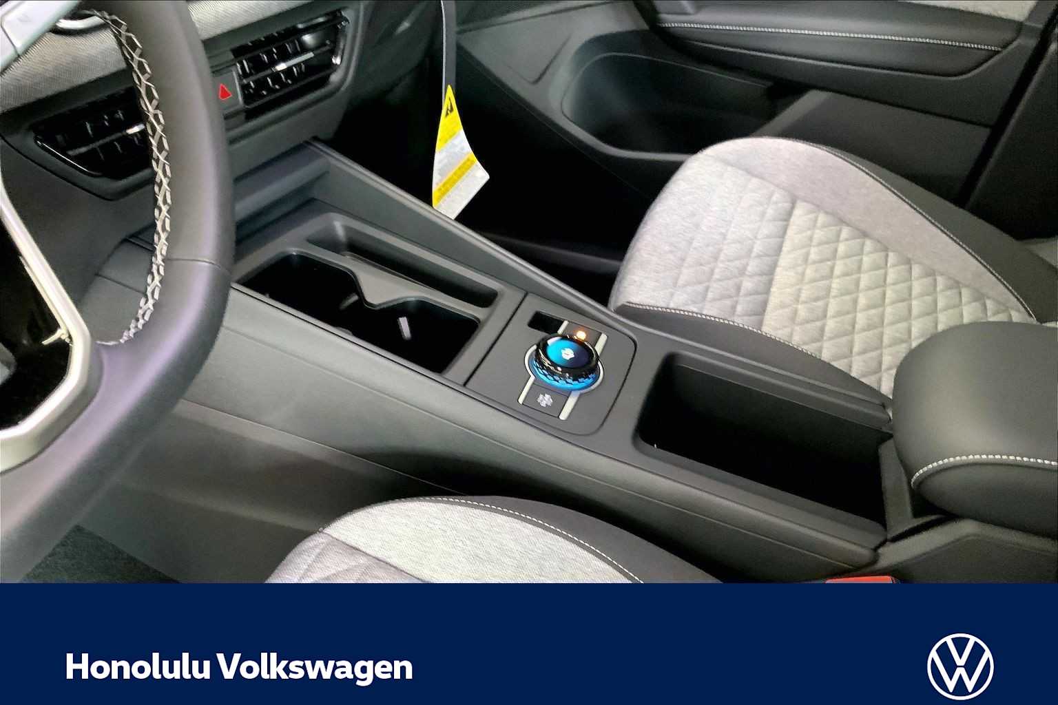 Thumbnail: 2026 Volkswagen Tiguan - 17