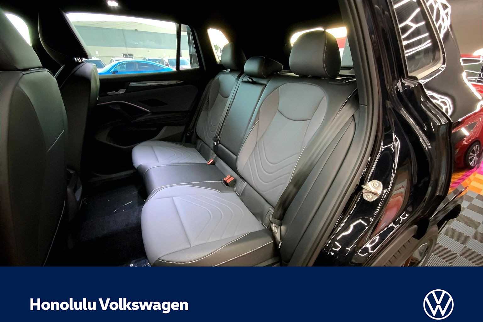 Thumbnail: 2026 Volkswagen Tiguan - 13