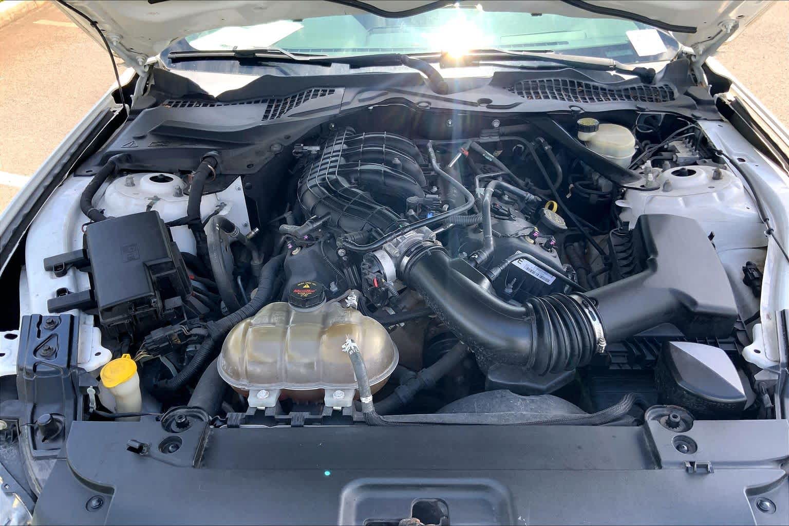 Thumbnail: 2015 Ford Mustang - 9