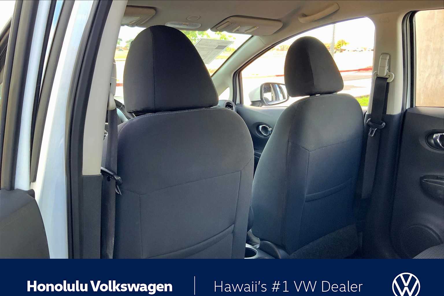 Thumbnail: 2015 Nissan Versa Note - 11