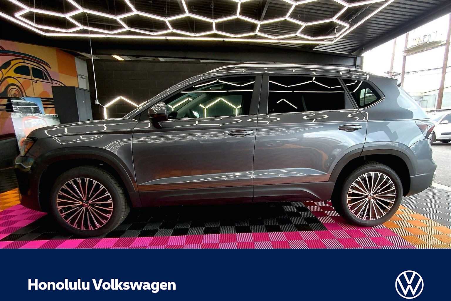 Thumbnail: 2026 Volkswagen Taos - 3