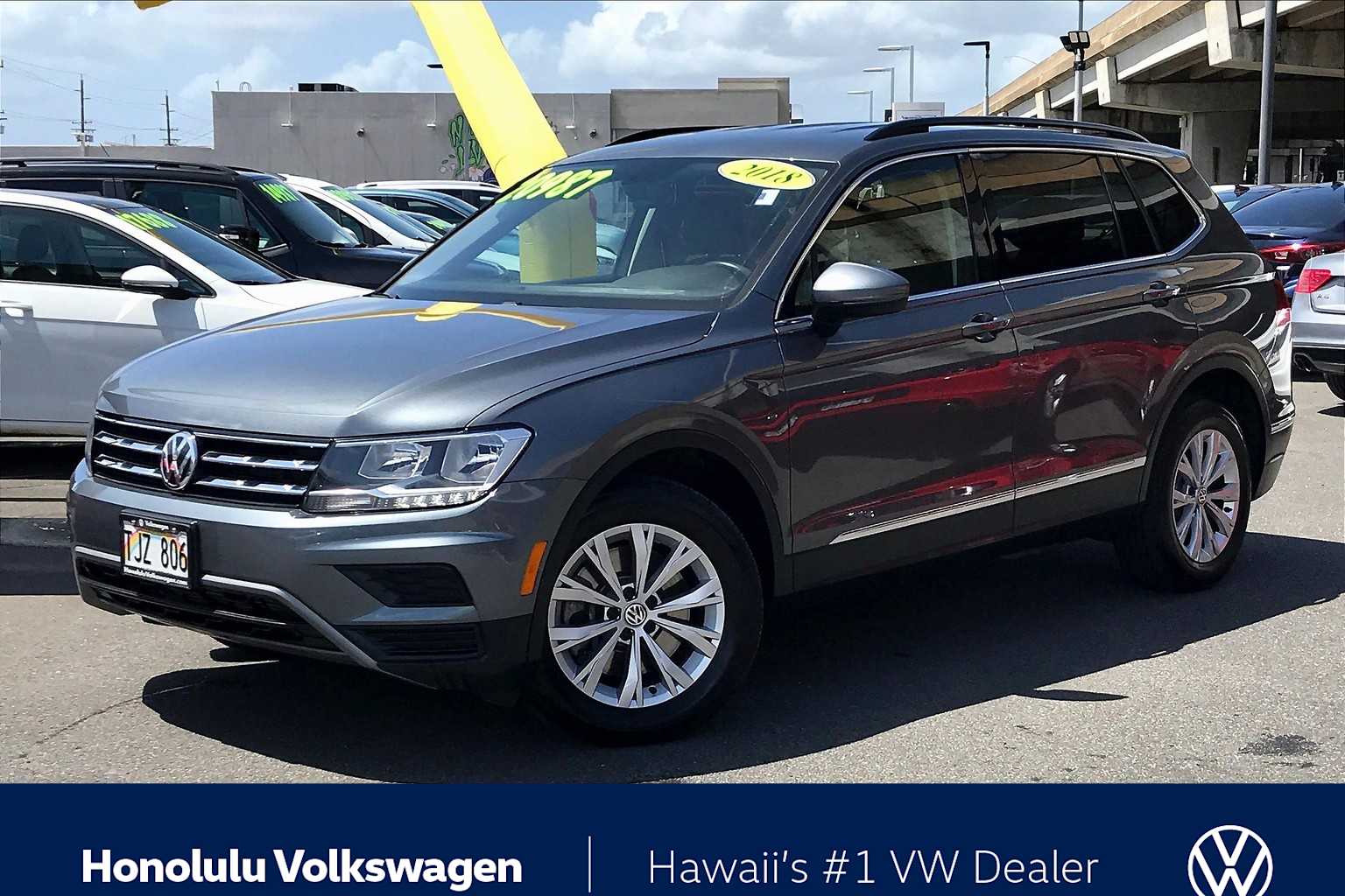 Thumbnail: 2018 Volkswagen Tiguan - 12