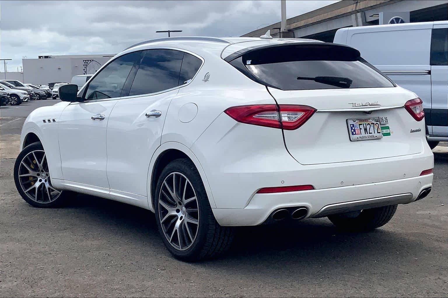Thumbnail: 2017 Maserati Levante - 3