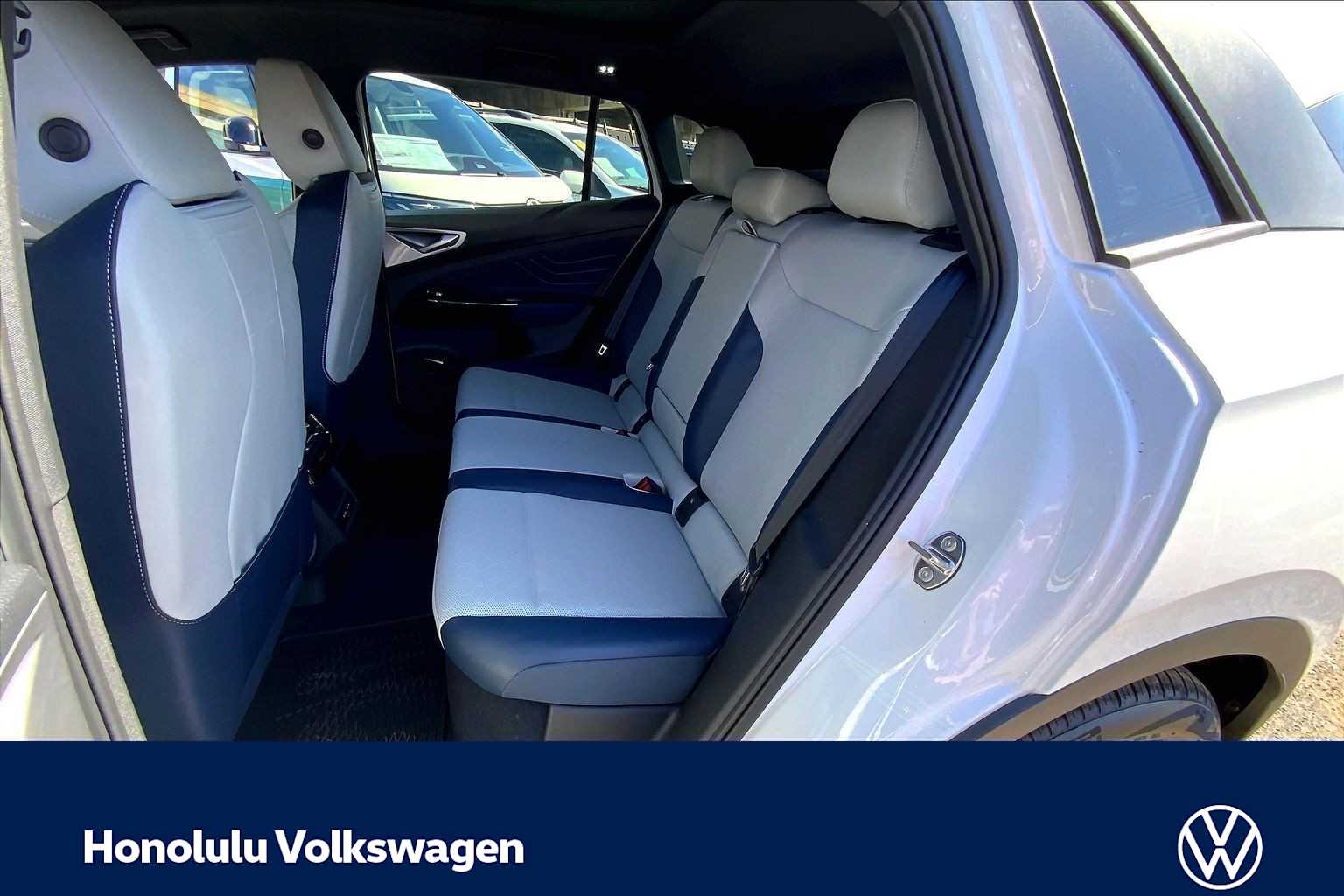 Thumbnail: 2025 Volkswagen ID.4 - 13