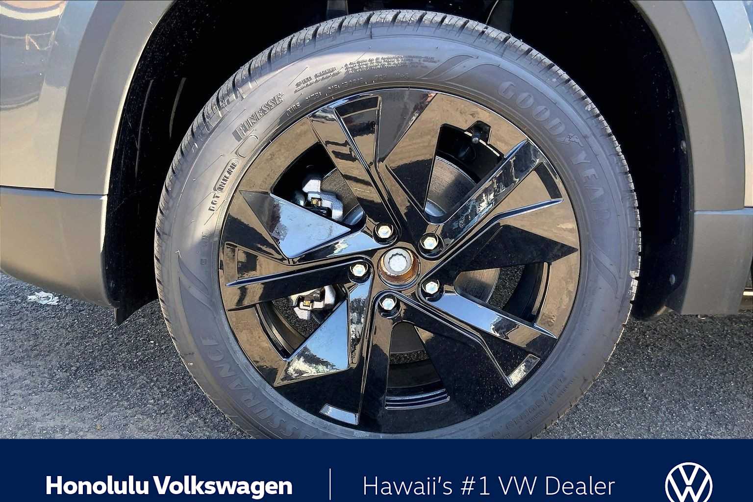 Thumbnail: 2026 Volkswagen Taos - 8