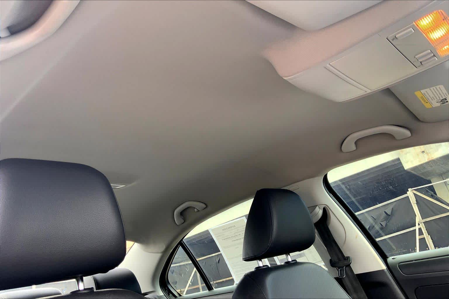 Thumbnail: 2014 Volkswagen Jetta - 30