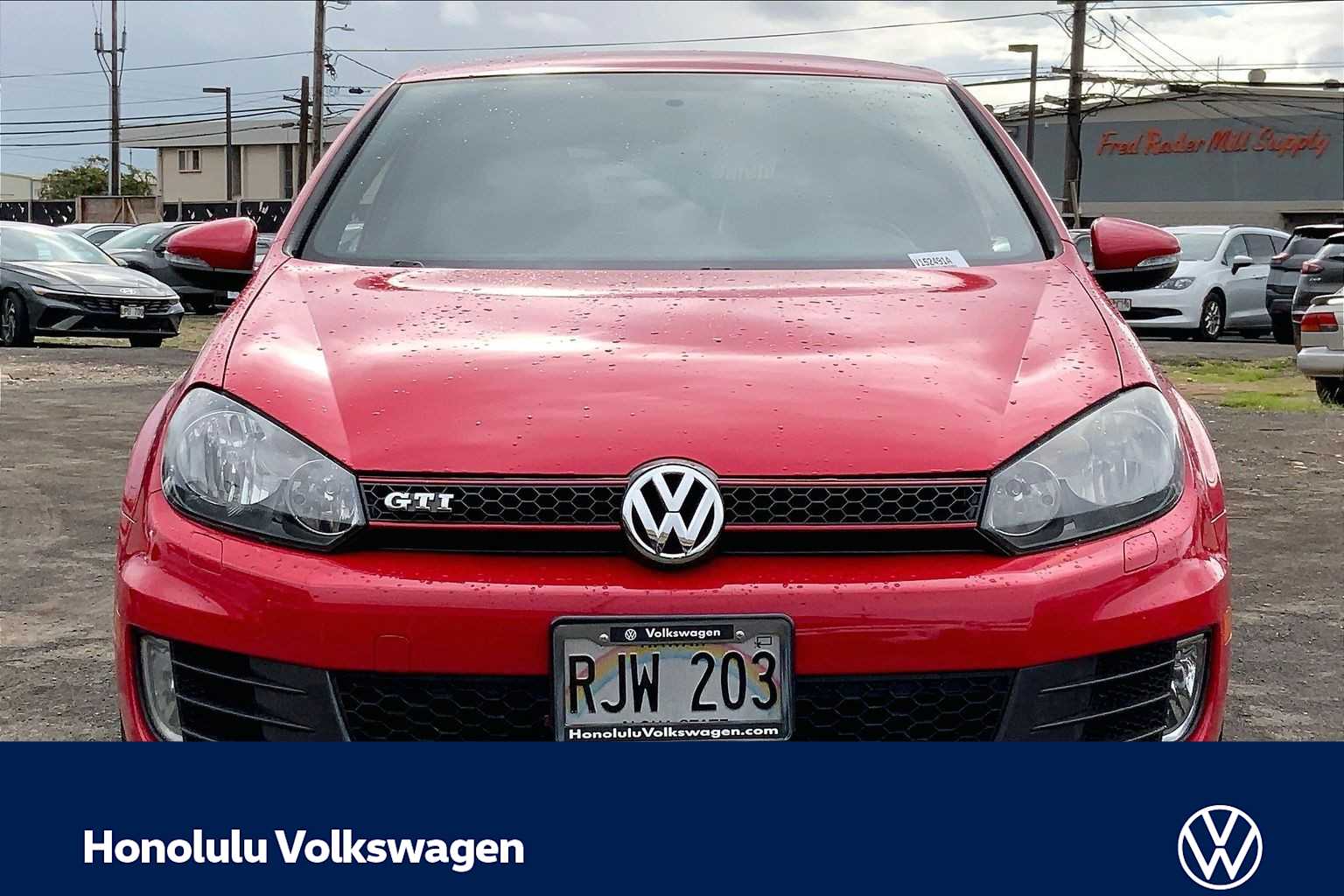 Thumbnail: 2011 Volkswagen Golf - 6