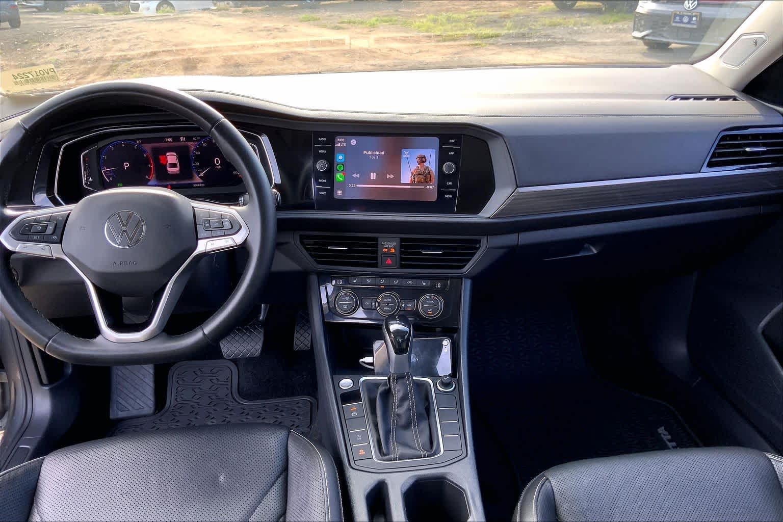 Thumbnail: 2023 Volkswagen Jetta - 15