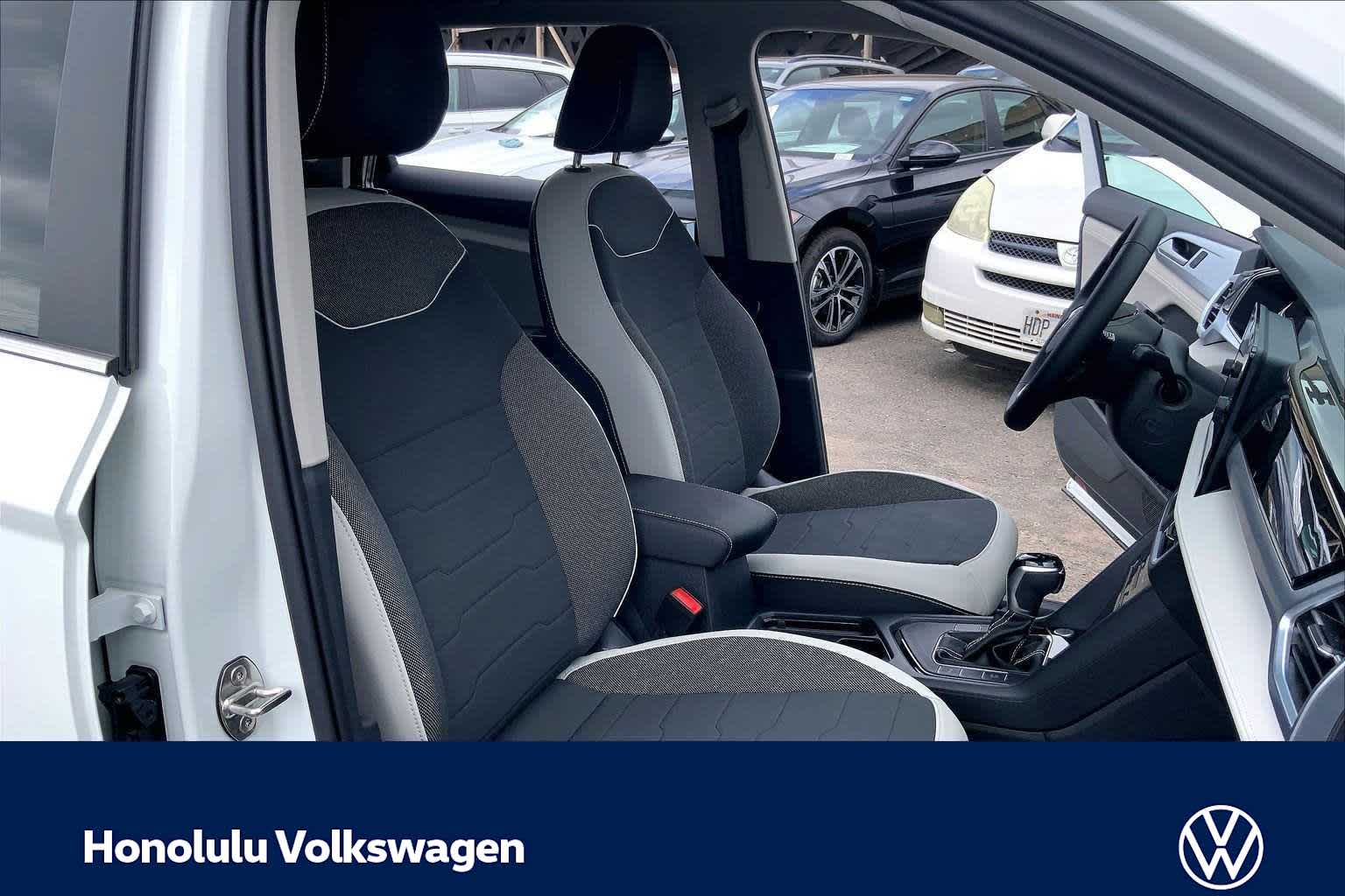 Thumbnail: 2026 Volkswagen Taos - 14