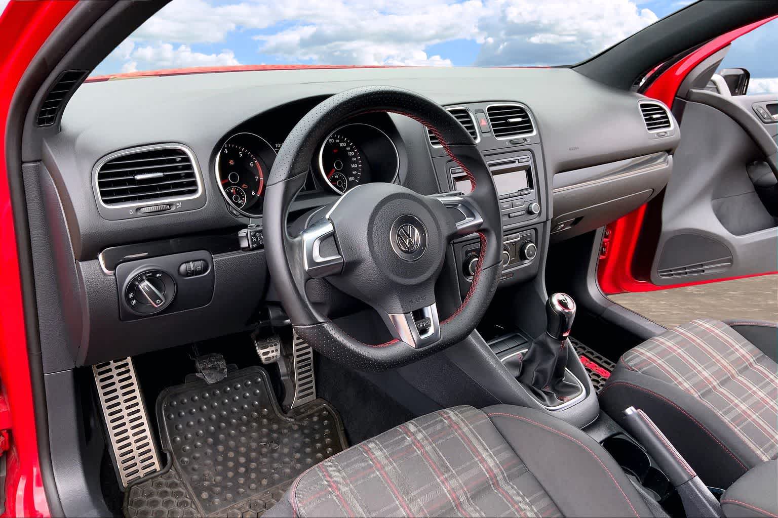 Used 2011 Volkswagen GTI Base with VIN WVWEV7AJ3BW152491 for sale in Honolulu, HI