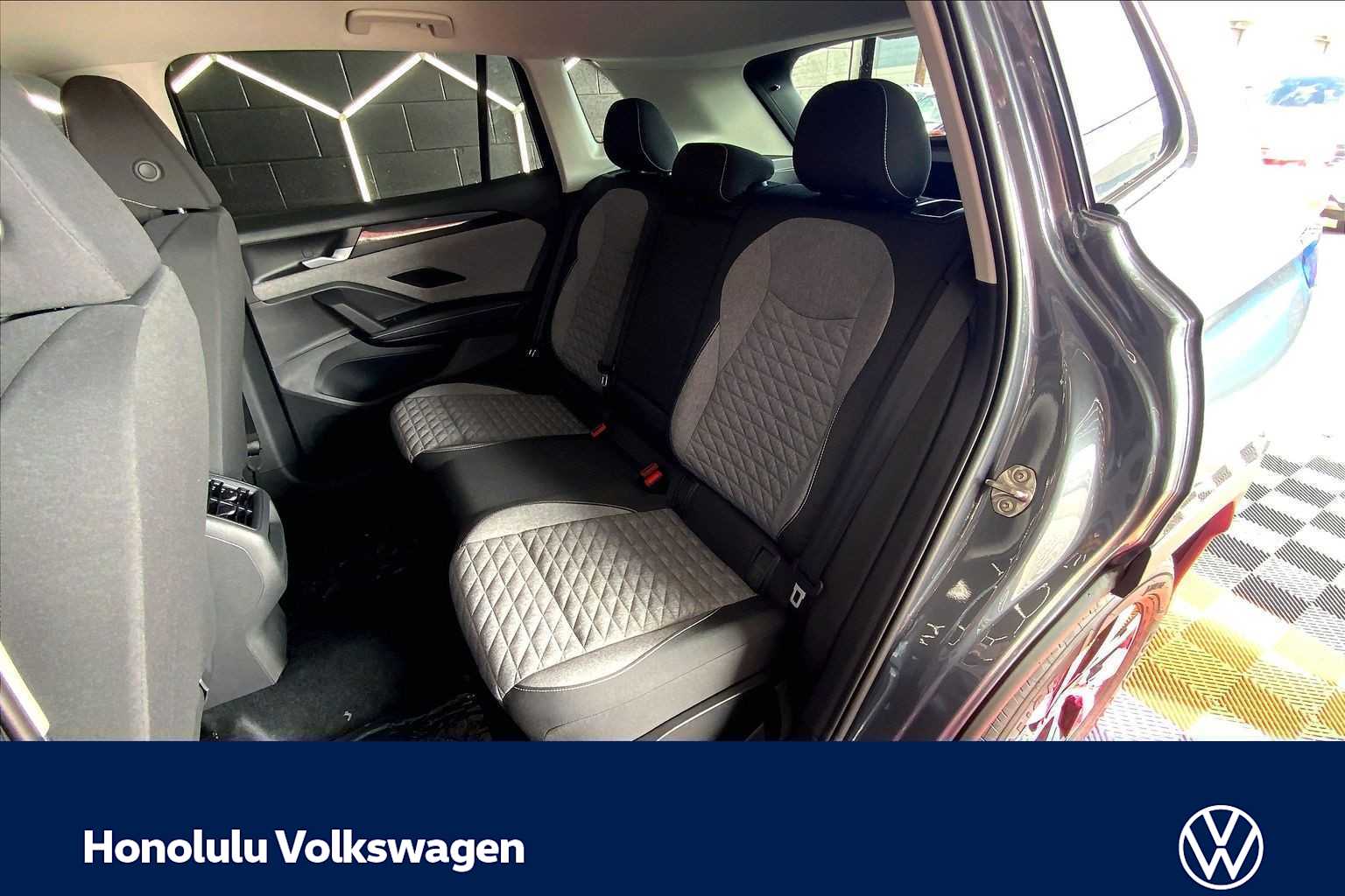 Thumbnail: 2026 Volkswagen Tiguan - 13