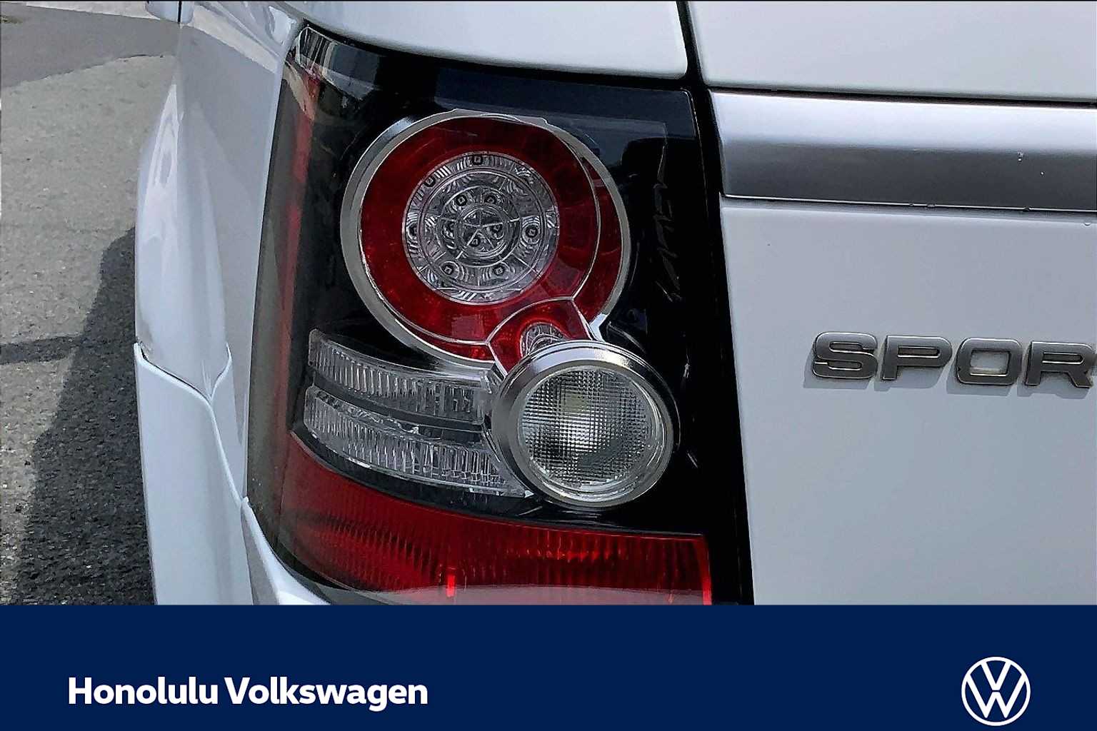 Thumbnail: 2012 Land Rover Range Rover Sport - 32