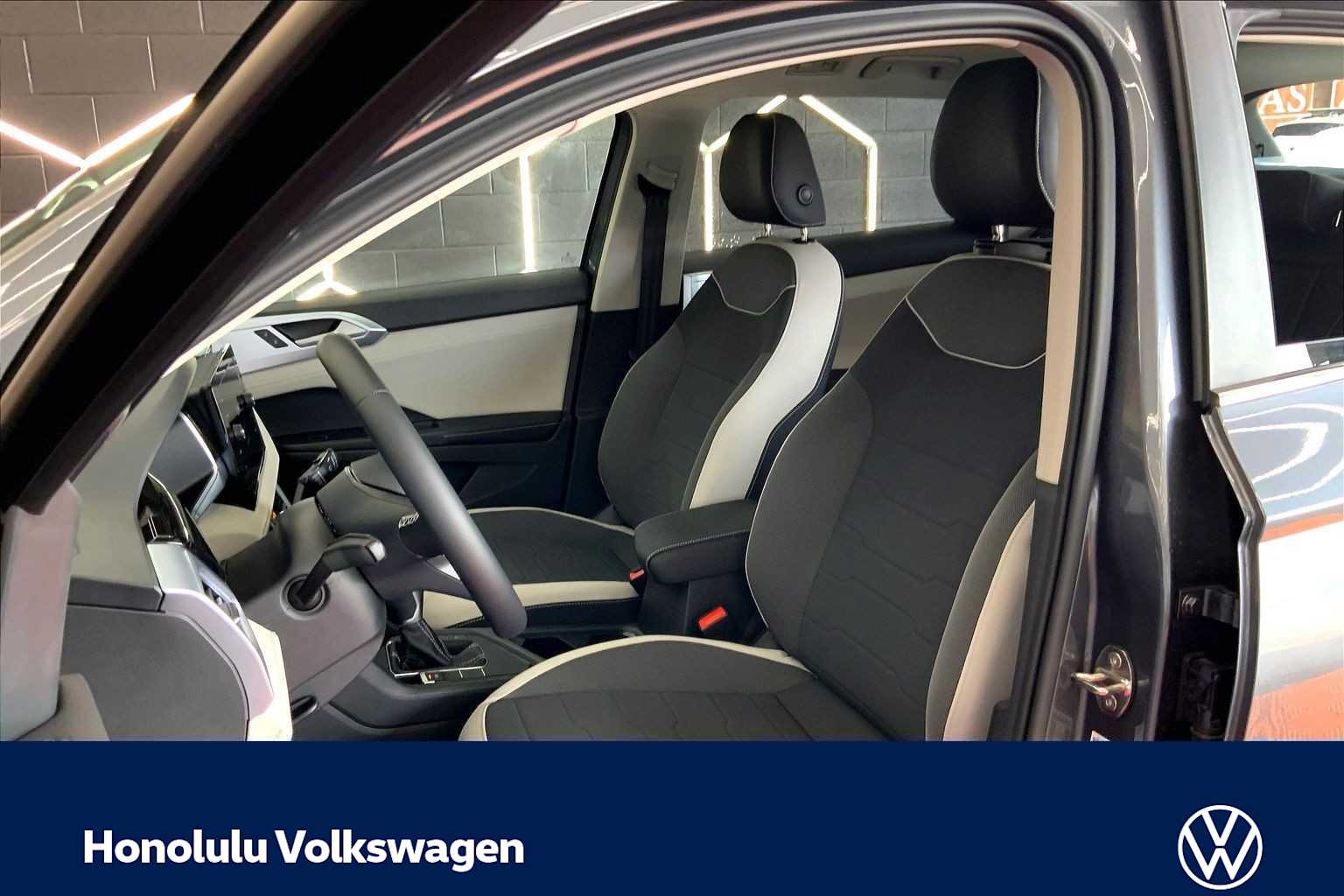 Thumbnail: 2026 Volkswagen Taos - 11