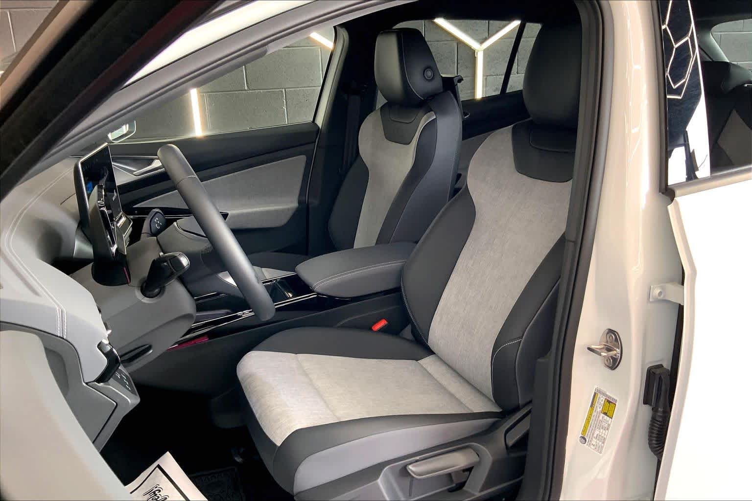 Thumbnail: 2026 Volkswagen ID.4 - 11
