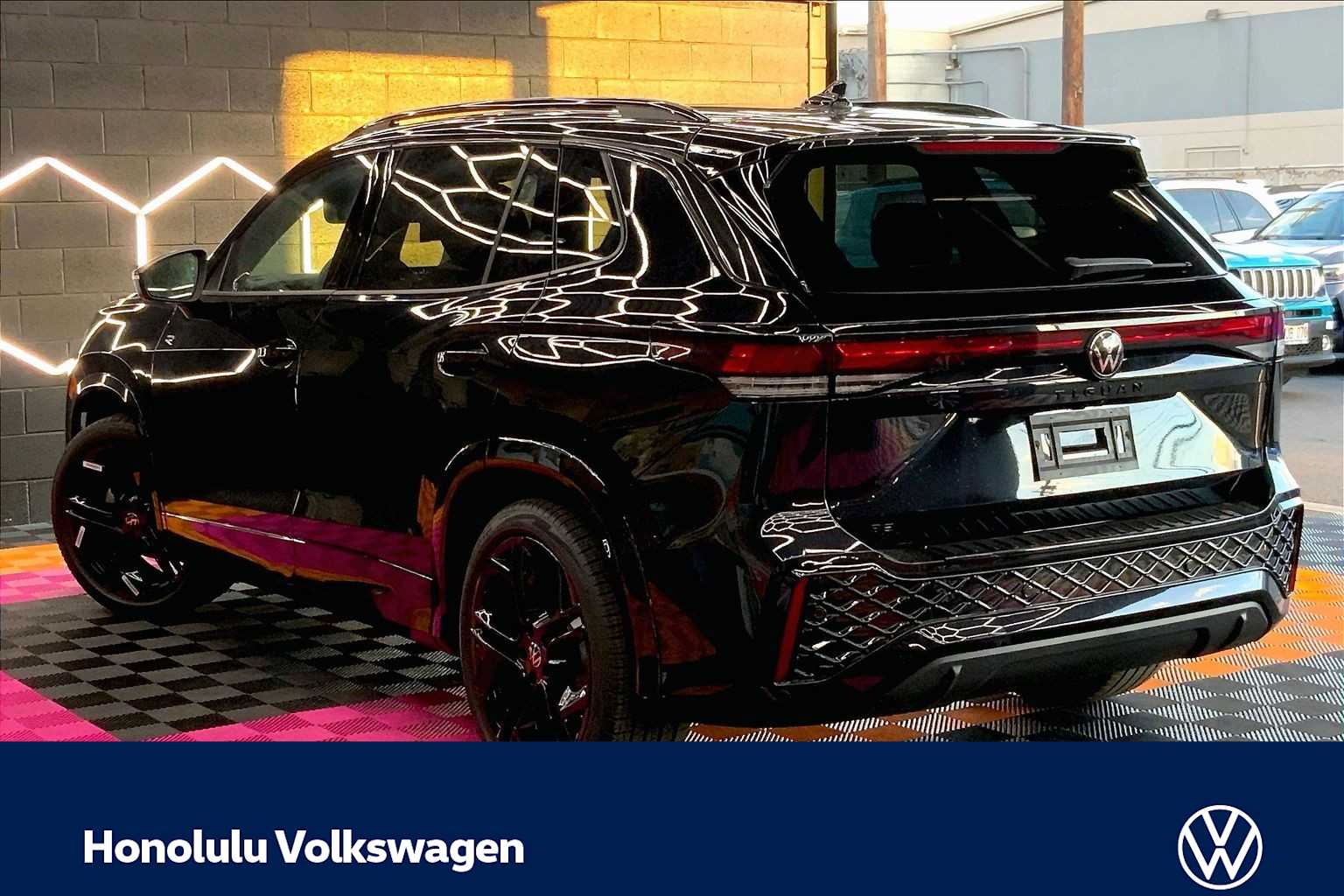 Thumbnail: 2026 Volkswagen Tiguan - 4