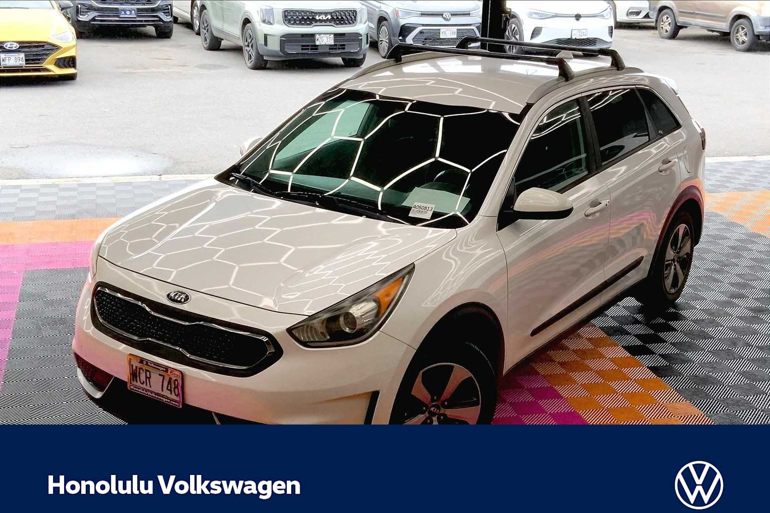 2017 Kia Niro LX -
                  Honolulu, HI