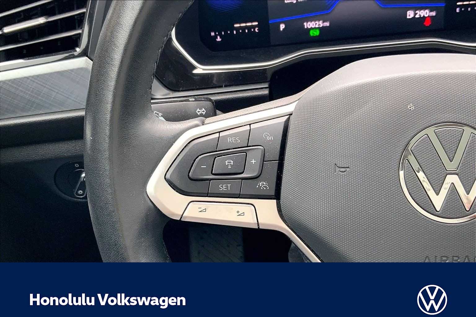 Thumbnail: 2022 Volkswagen Jetta - 24