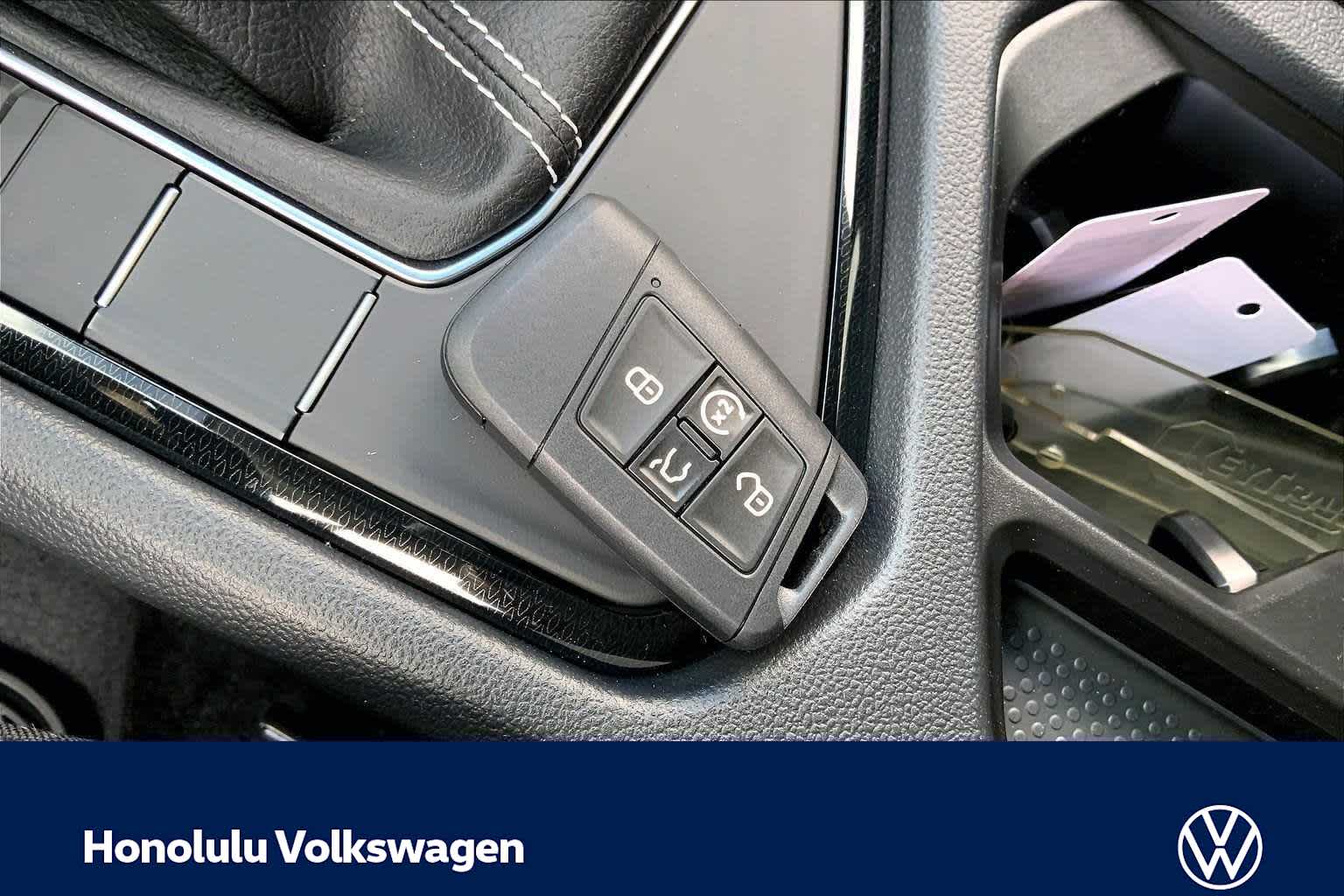 Thumbnail: 2026 Volkswagen Taos - 20