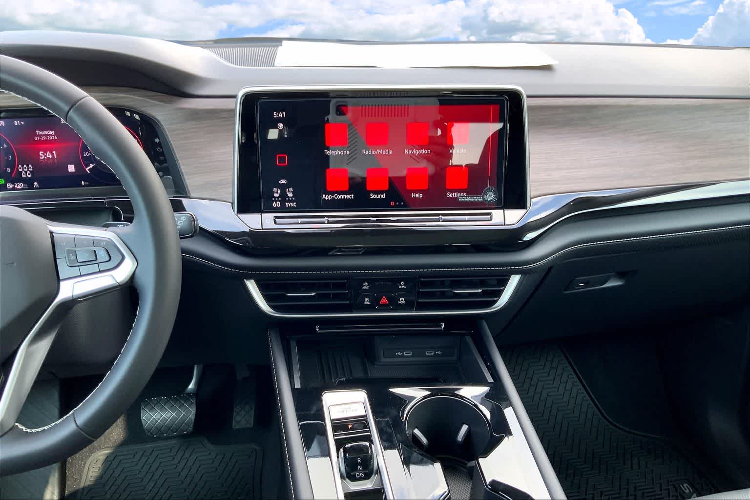 2026 Volkswagen Atlas SEL - Photo 16