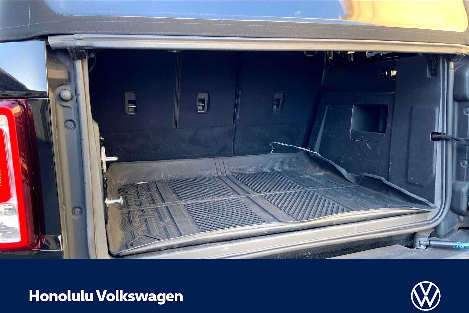 Thumbnail: 2022 Ford Bronco - 17