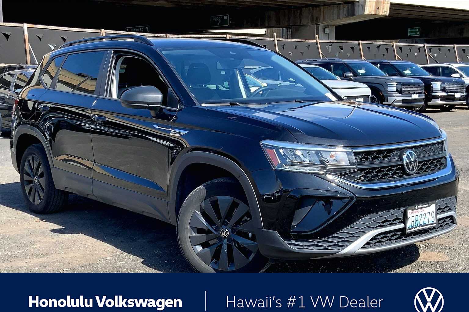 Thumbnail: 2022 Volkswagen Taos - 20