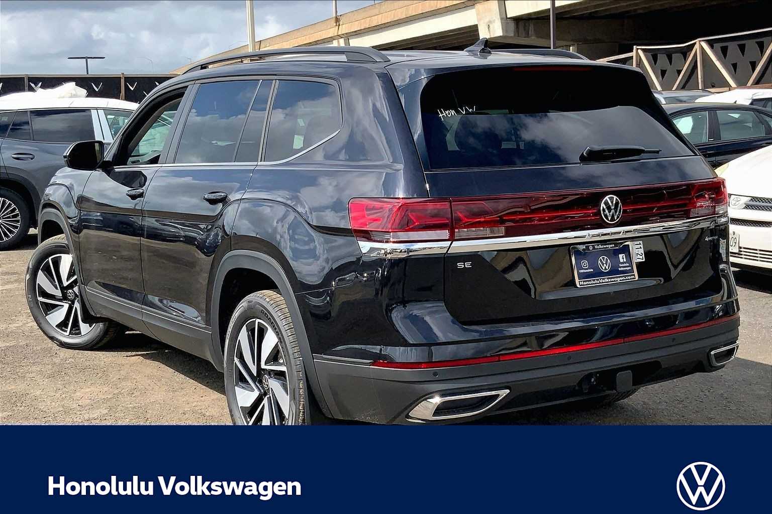 Thumbnail: 2026 Volkswagen Atlas - 4