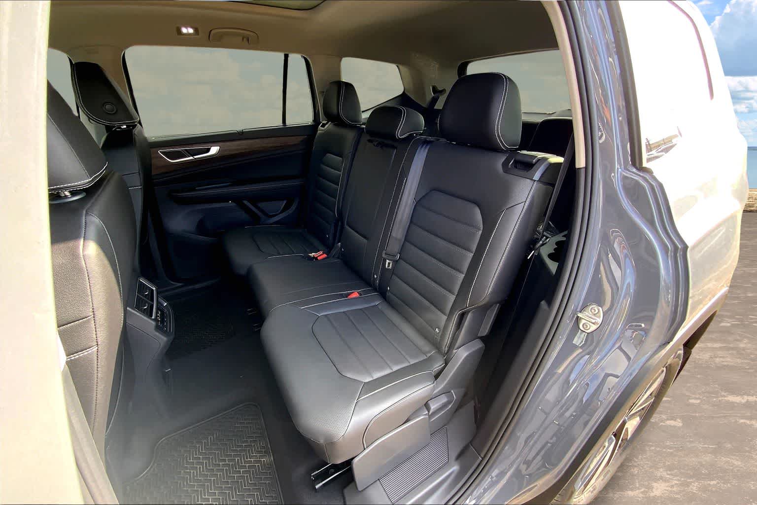 2026 Volkswagen Atlas SEL - Photo 13