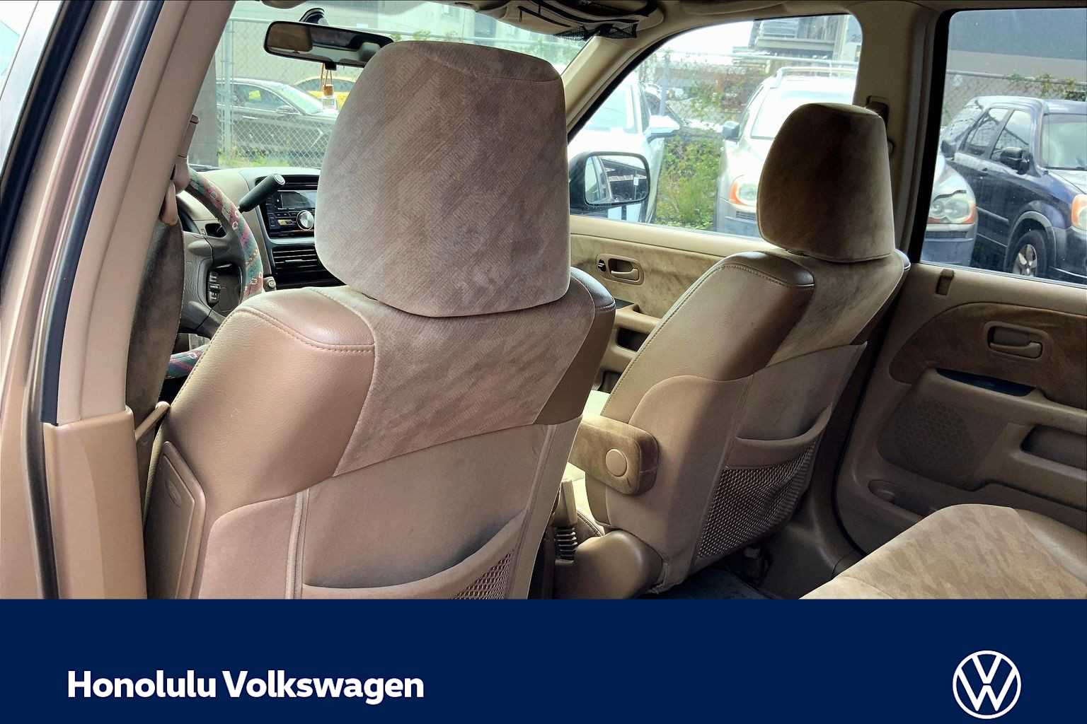 Thumbnail: 2004 Honda CR-V - 11